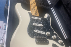 Strat_Paul 1